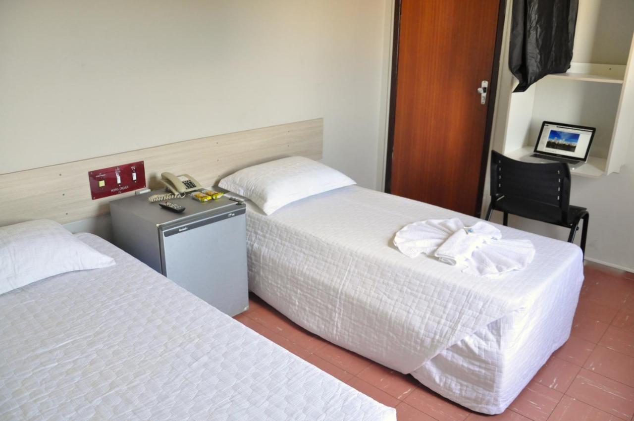 Hotel Cacula Лондрина Екстериор снимка