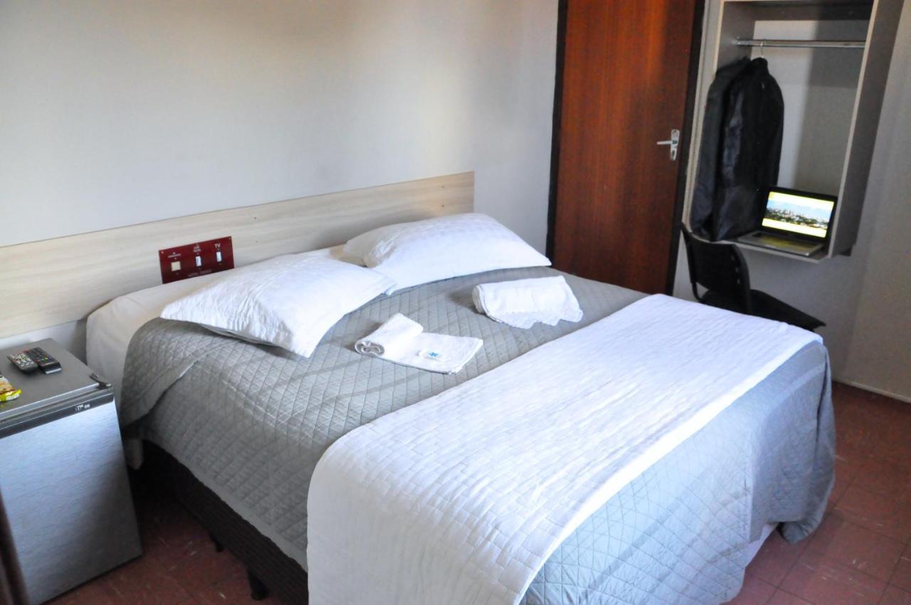 Hotel Cacula Лондрина Екстериор снимка