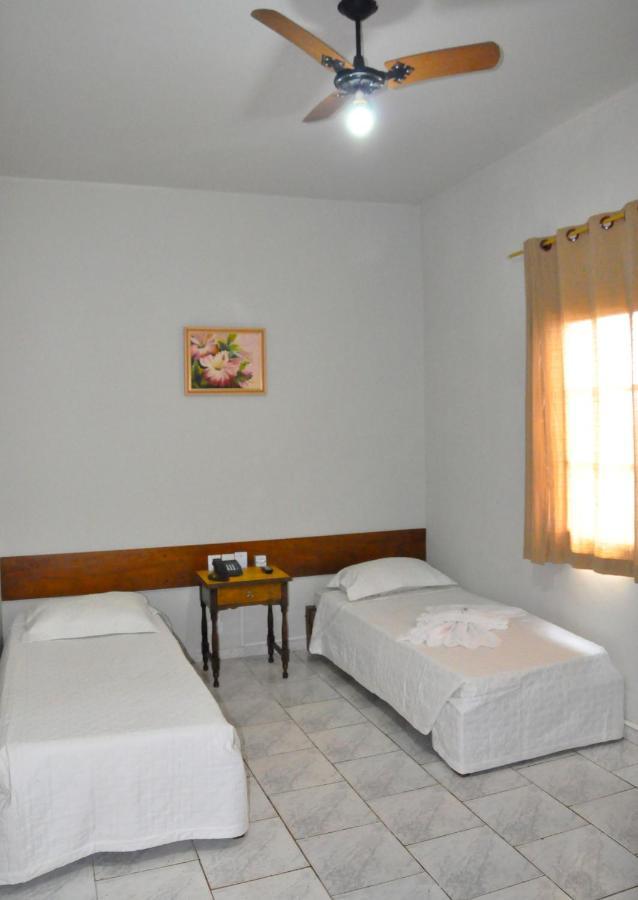 Hotel Cacula Лондрина Екстериор снимка